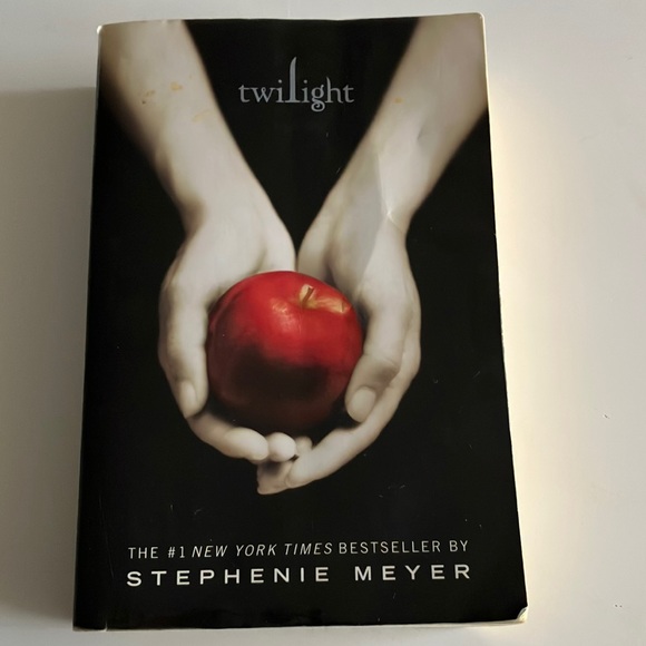 Other - 🌻Twilight  Saga Stephenie Meyer book paperback